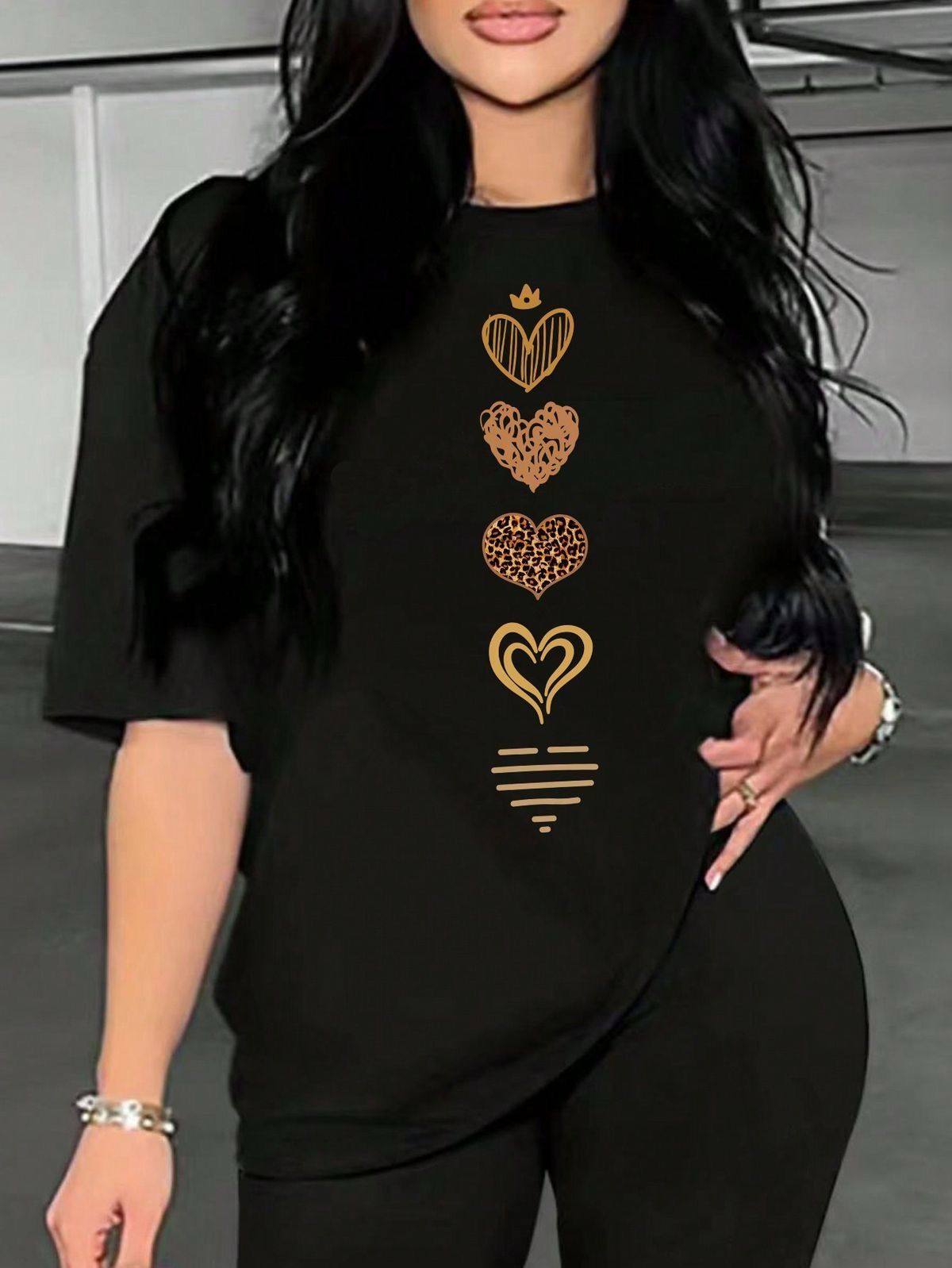 CAMISETA DAMA NEGRA 5 CORAZONES