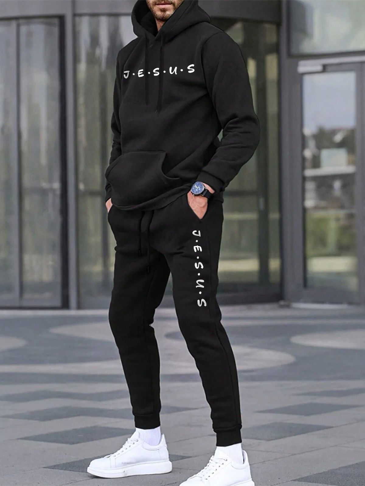 CONJUNTO JOGGER NEGRO JESUS