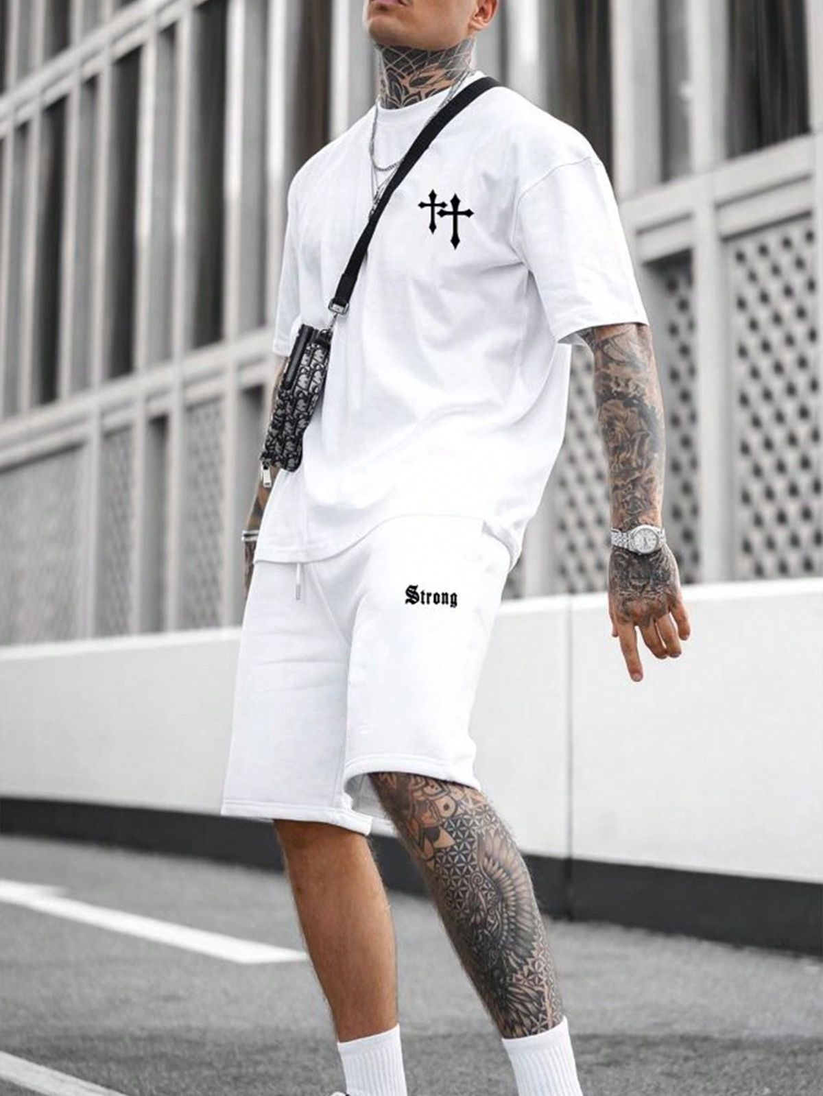 CAMISETA BLANCA HOMBRE STRONG