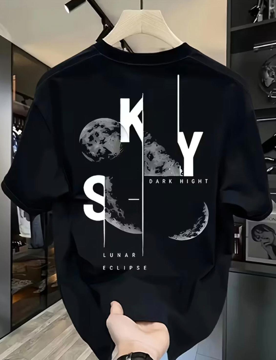 CAMISETA HOMBRE NEGRA SKY DARK LUNAR