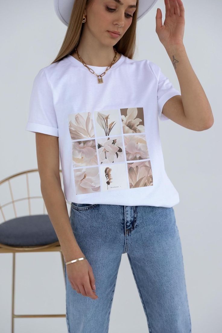 CAMISETA BLANCA DAMA 9 FLORES