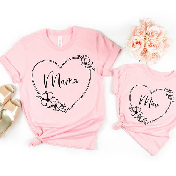 CAMISETAS  MAMAHIJA CORAZON ROSADA